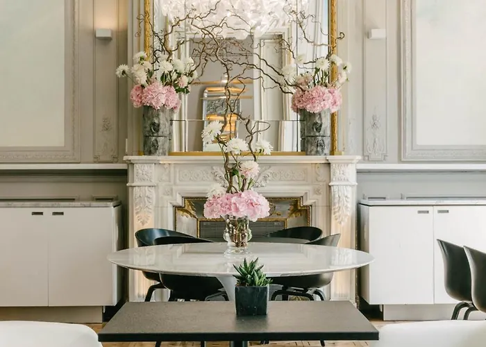 Hôtel C2