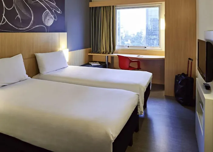 Ibis Jatai