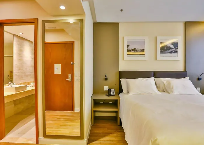 Holiday Inn - By Ihg