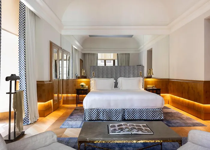 Palacio Solecio, A Small Luxury Hotel Of The World
