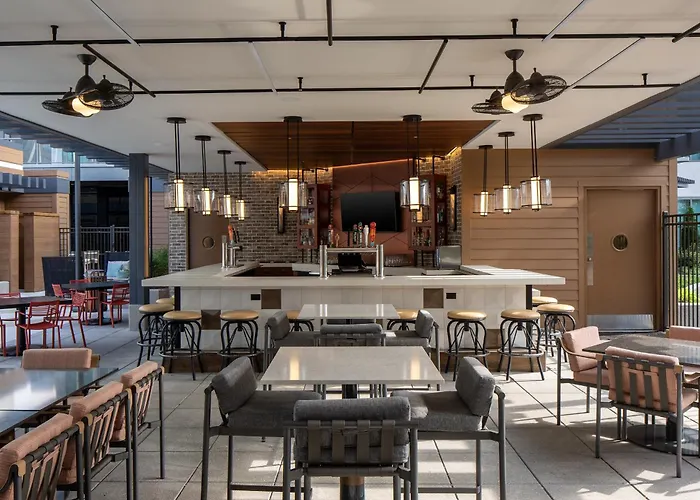 Epicurean Atlanta, Autograph Collection