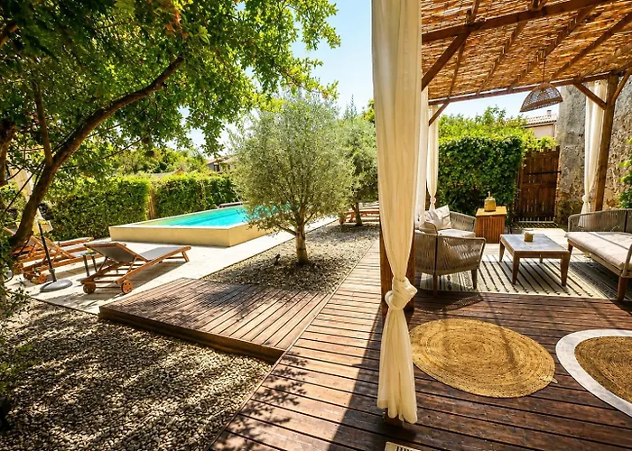 Maison d'hôtes de charme La Belle Dame sans Regrets Talairan