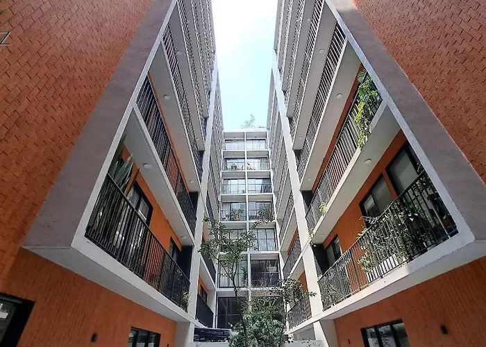 Residencial Vía Roma