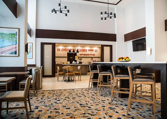 Hampton Inn&Suites Laval