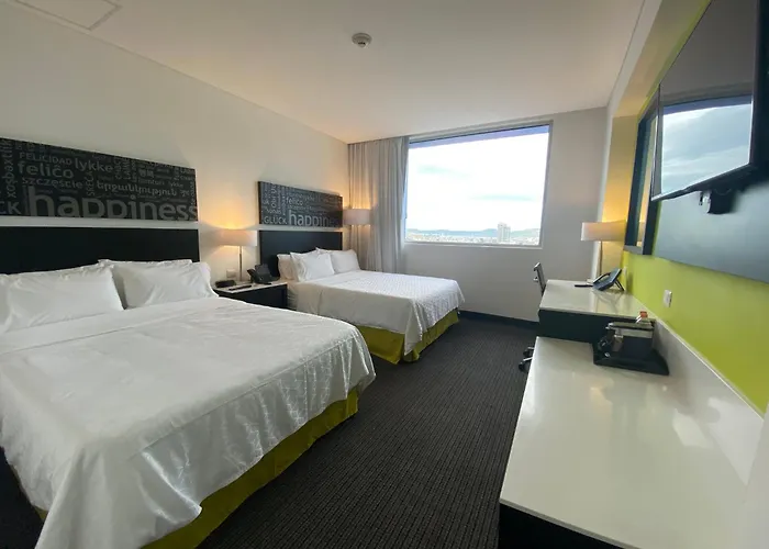 Holiday Inn Express & Suites Puebla Angelopolis By Ihg