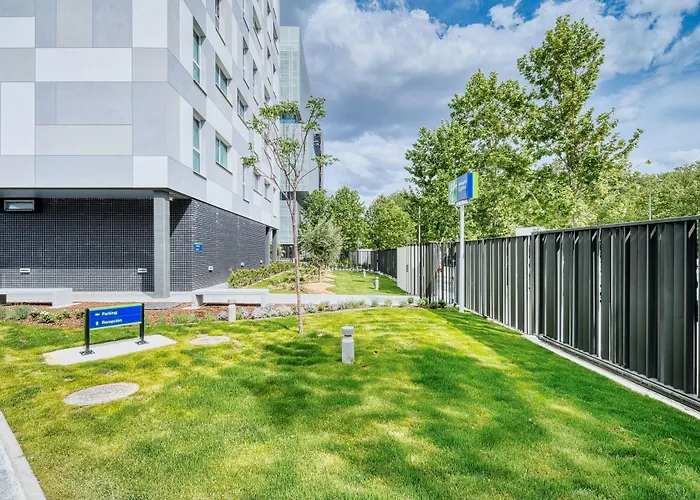 Holiday Inn Express - Madrid - Airport By Ihg
