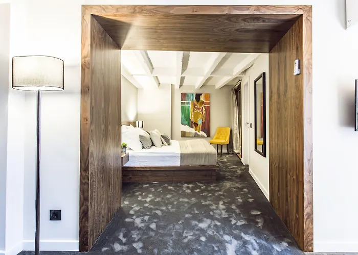 Nomad Luxury Suites