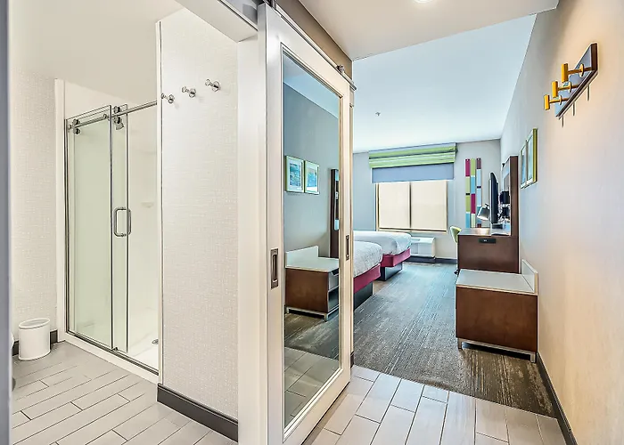 Hampton Inn & Suites Howell