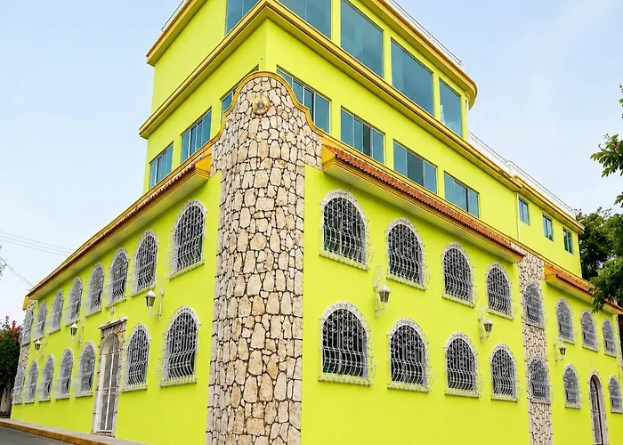 Hotel Esmeralda