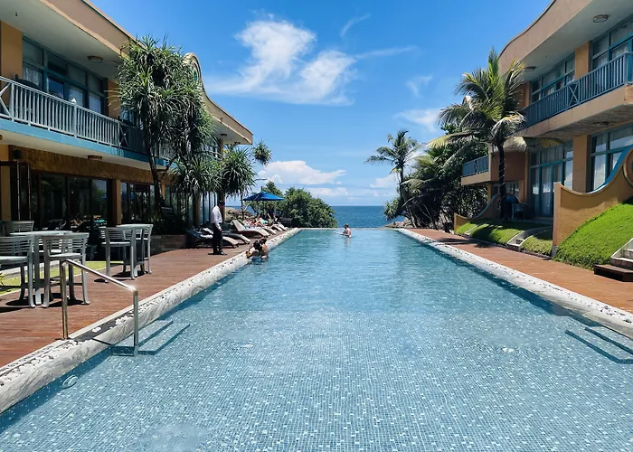 Thaproban Pavilion Resort And Spa