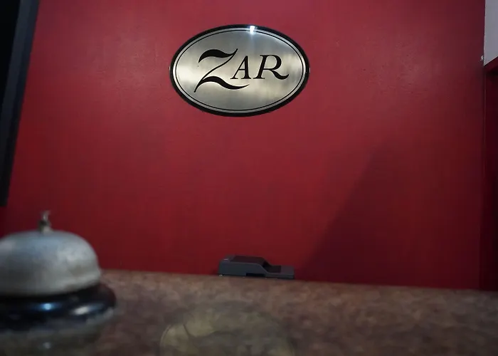 Zar Manzanillo