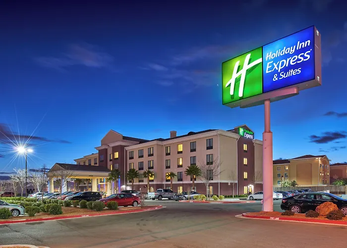Holiday Inn Express&Suites El Paso Airport by IHG