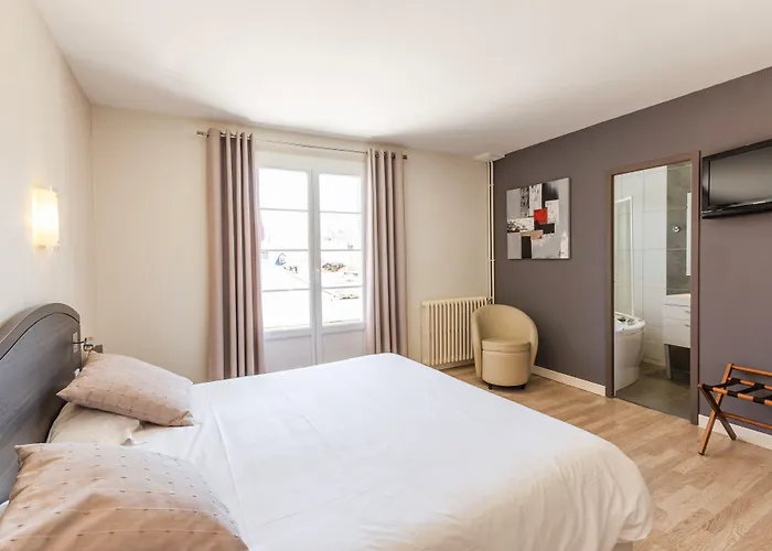 Logis Hôtel Les Cimes