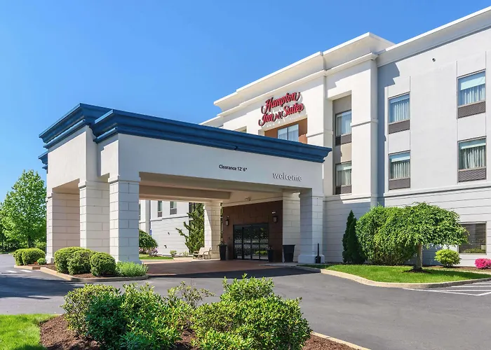 Hampton Inn & Suites Hartford-Manchester