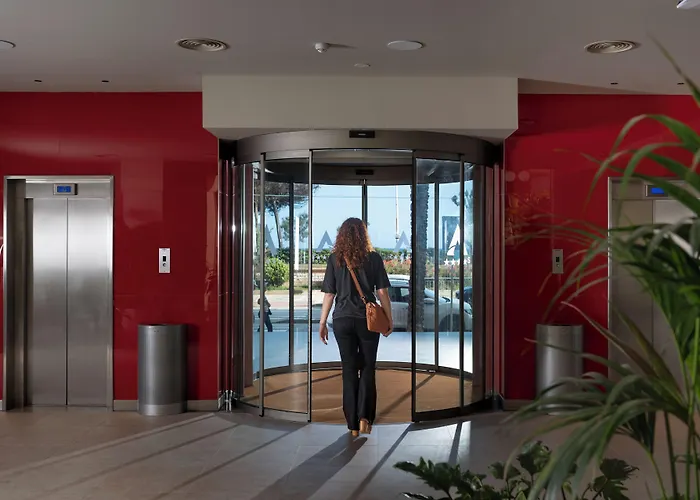 Aqua Promenade & Spa 4Sup