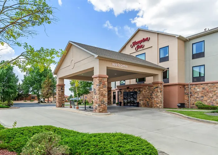 Laramie Hotels With Pool