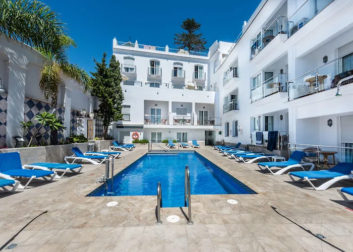 Hotel Toboso Apar - Turis Nerja