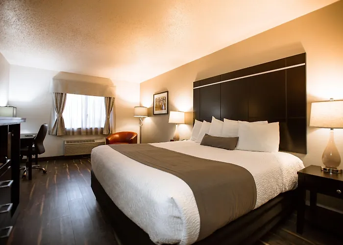 Moses Lake Hotels With Pool