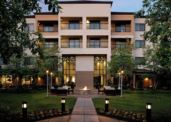 Courtyard By Marriott Springfield