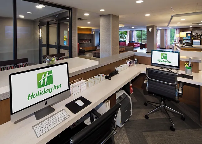 Holiday Inn Milwaukee Riverfront By Ihg