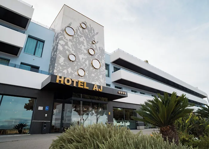 Hoteles con Piscina en Santa Pola