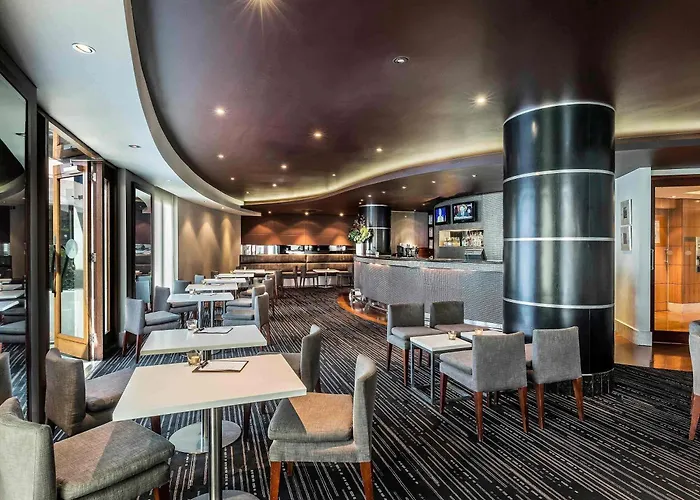 Quay West Suites Melbourne