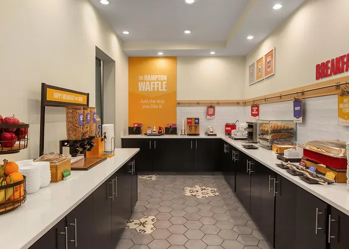 Hampton Inn By Hilton Calgary Airport North