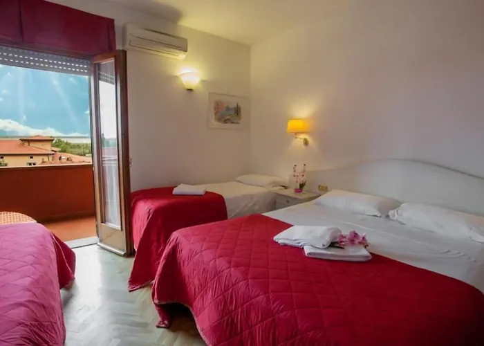 Hotel Le Rotonde Massaciuccoli