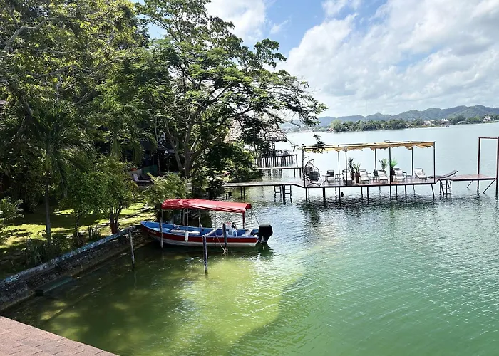 Las Luciernagas Hotel