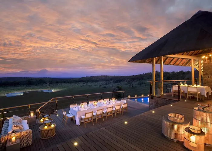 Mhondoro Safari Lodge & Villa