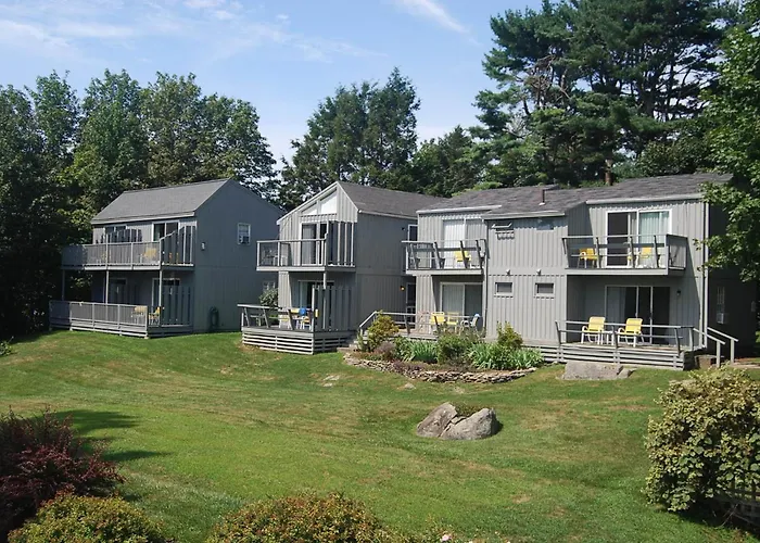 Dockside Guest Quarters