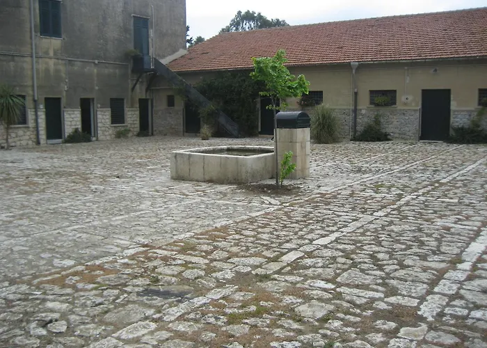 Agriturismo Masseria Acque Di Palermo