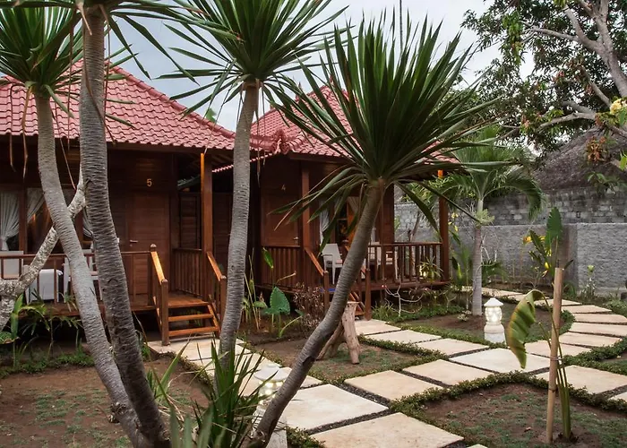 Seaside Huts Lembongan