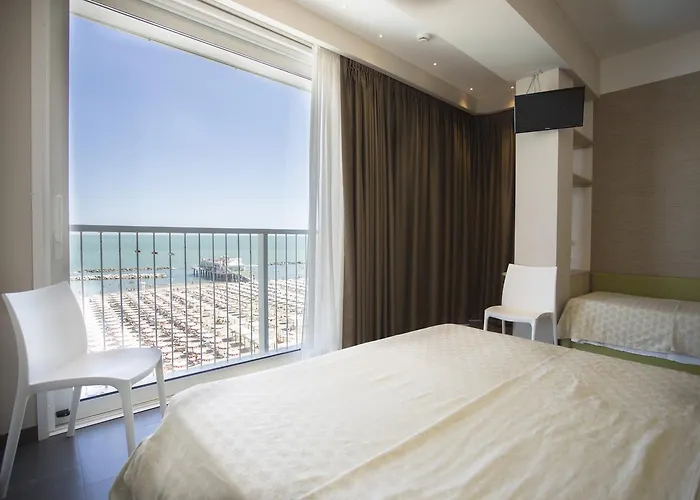 Hotel Excelsior