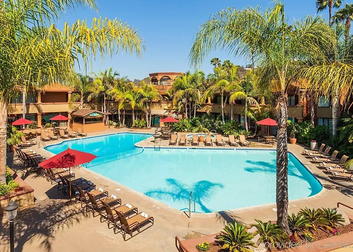 San Diego Hotels With Pool