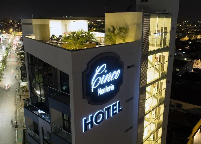 Hotel Cinco Monteria