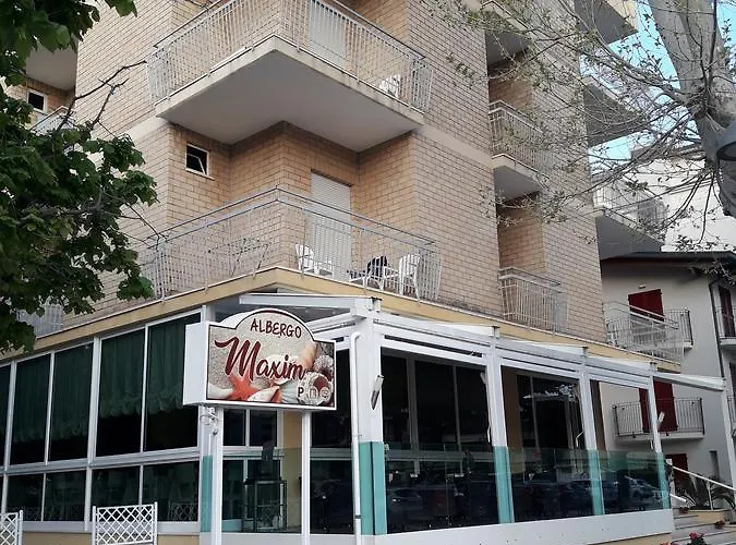 Hotel Maxim