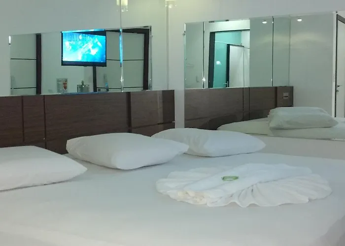 Ele E Ela Motel (Adults Only)
