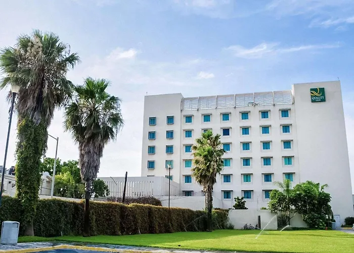 Quality Inn Monterrey La Fe