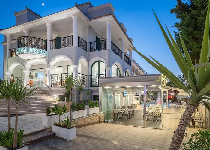 Denise Beach Hotel