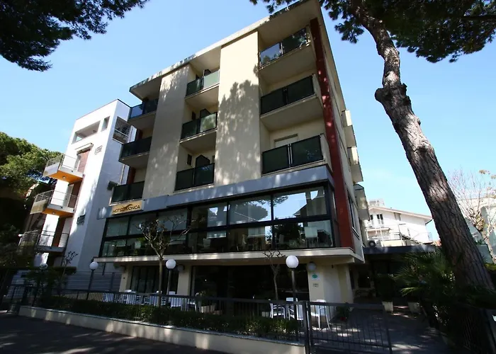 Hotel Monica