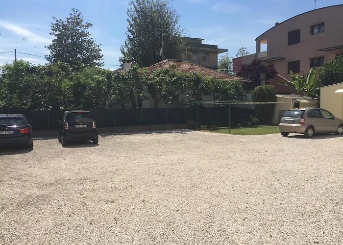 Hotel Monti