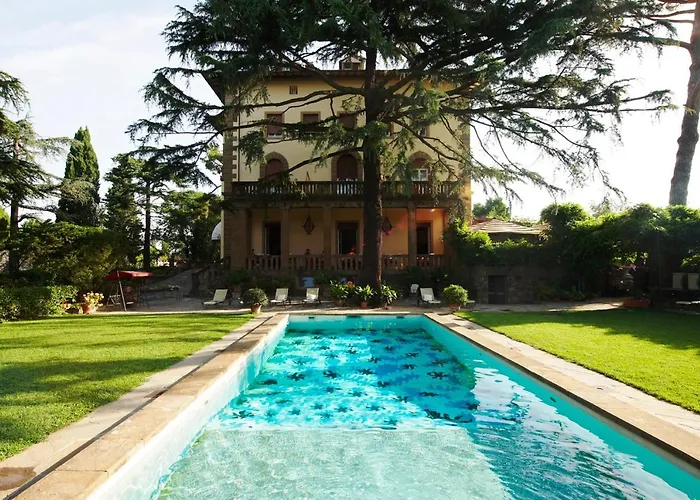 Florence Hotels With Pool