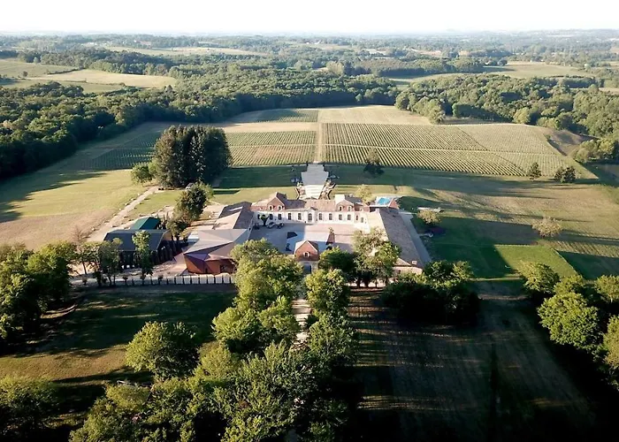Chateau Prieure Marquet Saint-Martin-du-Bois 