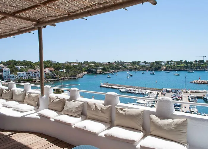 Som Suret Hotel (Adults Only)
