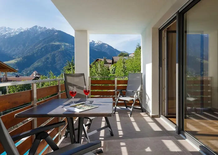 Residence Apartment Nelkenstein Schenna