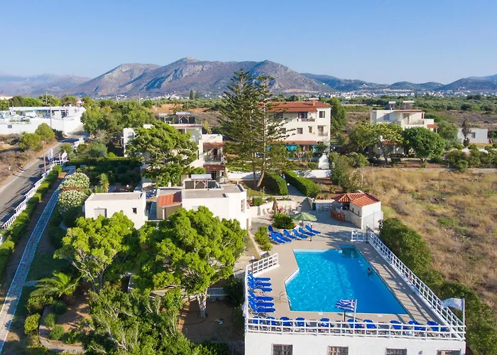 Panorama-Seaview Studios & Apartments
