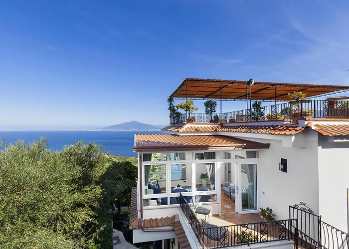 Amore Rentals - Villa Bianca