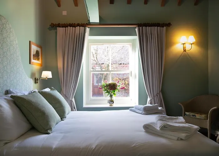 The Horse & Groom Inn