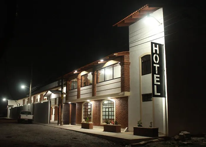 Hotel Los Pinos